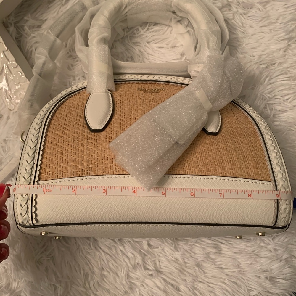 Sold!! Kate Spade ♠️ Medium leather straw satche - Picture 5 of 15